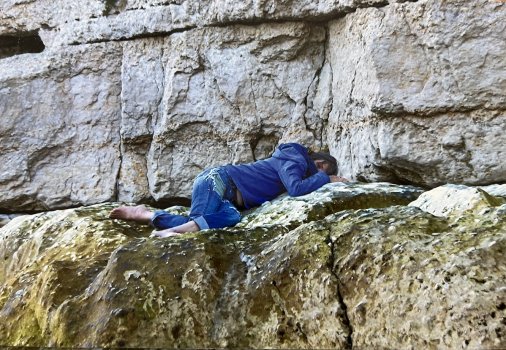 Image 1/6